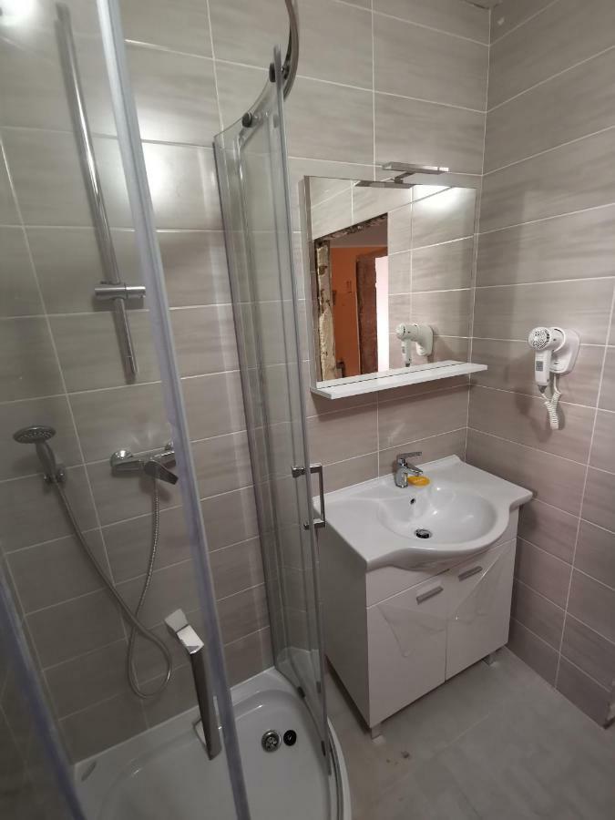 Apartmani Vukusic Промайна Екстериор снимка